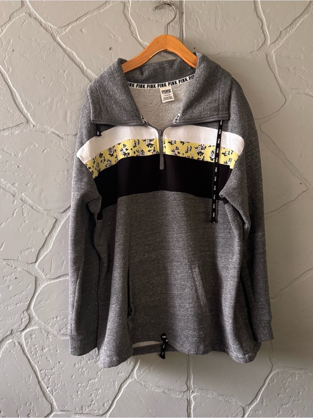 Victoria’s Secret PINK Y2K Quarter Zip Sweatshirt Large Gray Floral Logo